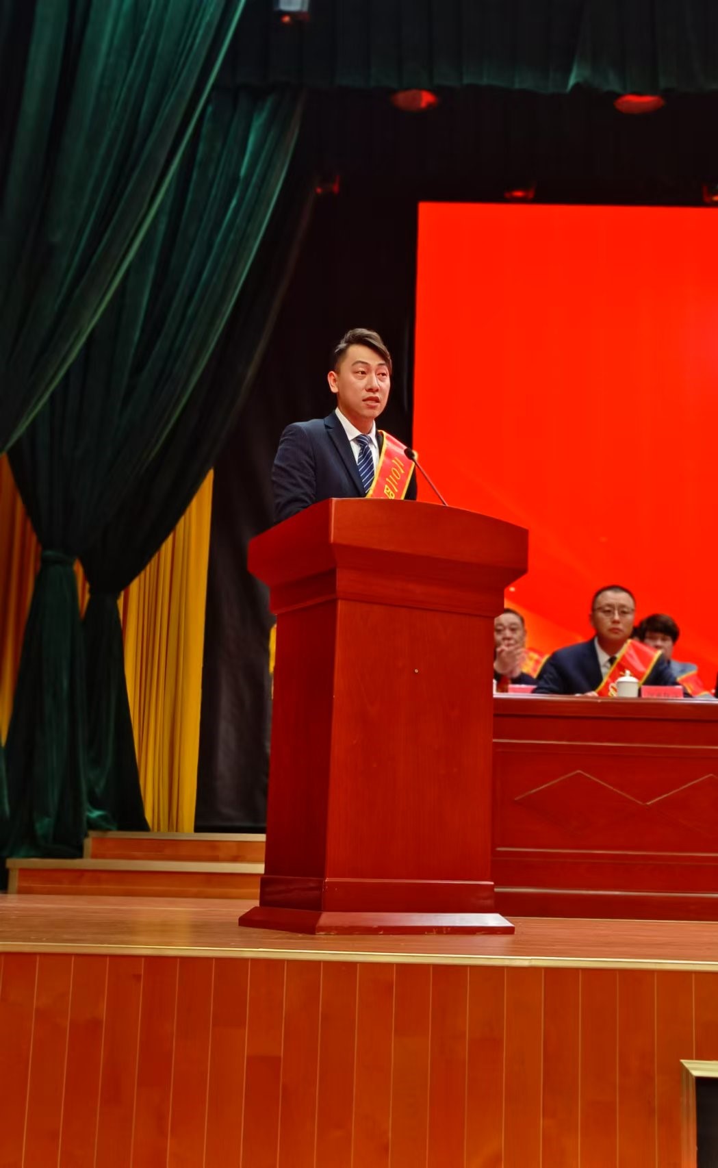 喜報(bào)!易順建工集團(tuán)榮獲“松溪縣2024年度納稅貢獻(xiàn)企業(yè)”稱(chēng)號(hào)